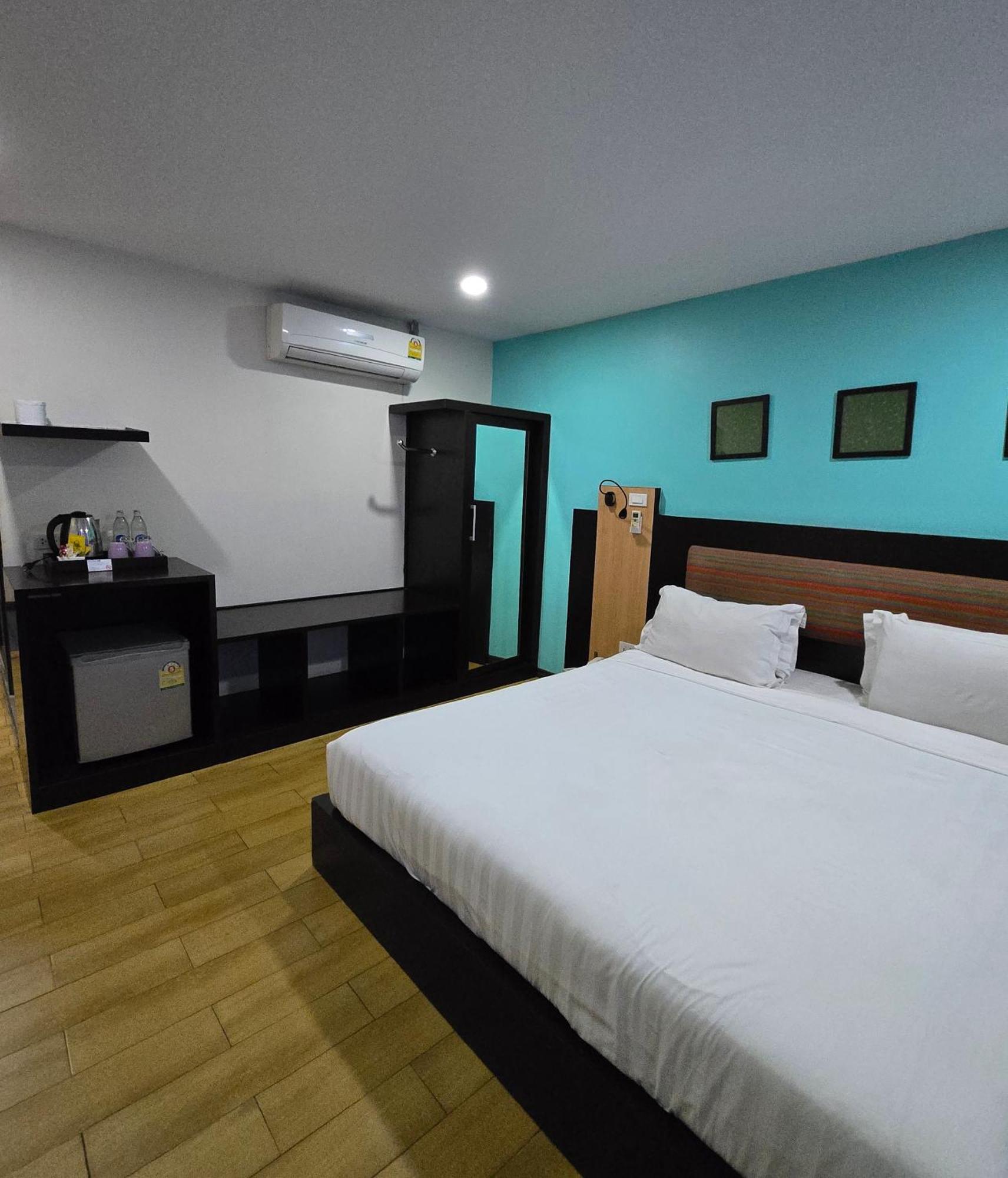 Khách sạn Residency